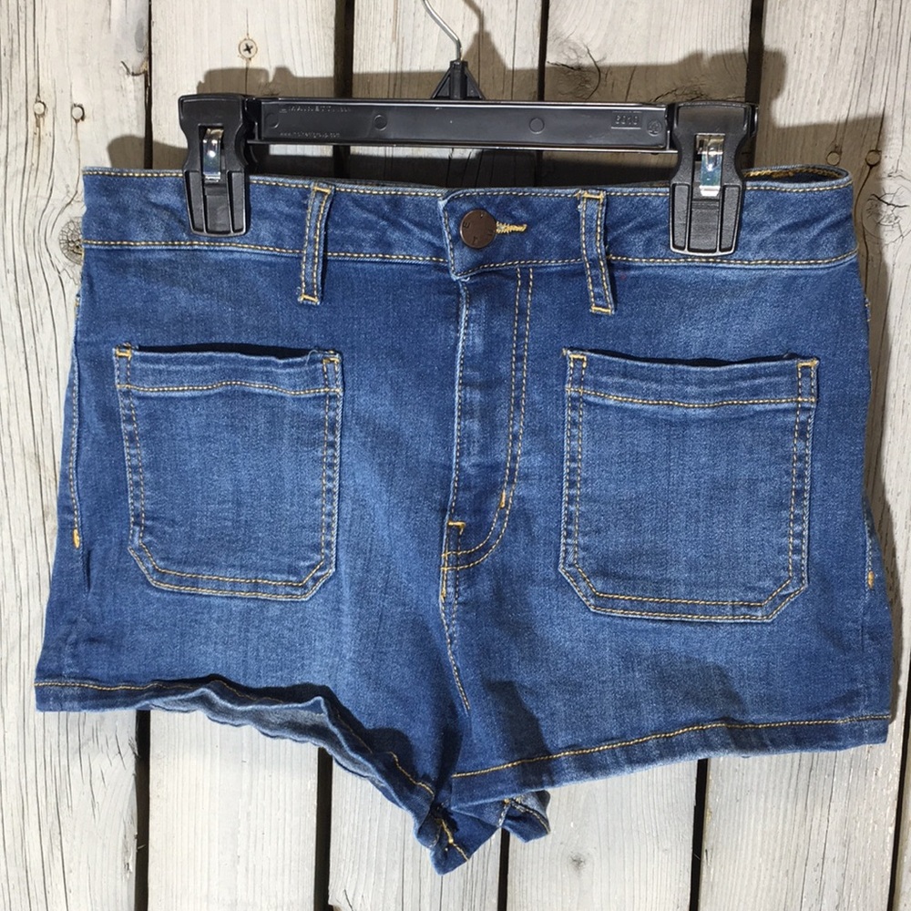 Ladies EVN1 Shorts